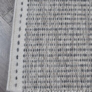 Neopolitan-3560-Dimpse Hand-Knotted Area Rug collection texture detail image