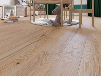 Hardwood - Red Oak - Smoked Hardwood - Red Oak - Smoked