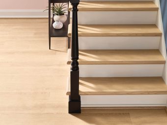 Luxury Vinyl - Integrated - Wheat Oak Luxury Vinyl - Integrated - Wheat Oak