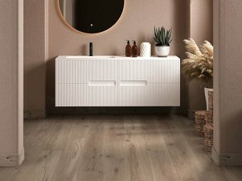 Luxury Vinyl - Originals Premium - Mist Oak Luxury Vinyl - Originals Premium - Mist Oak